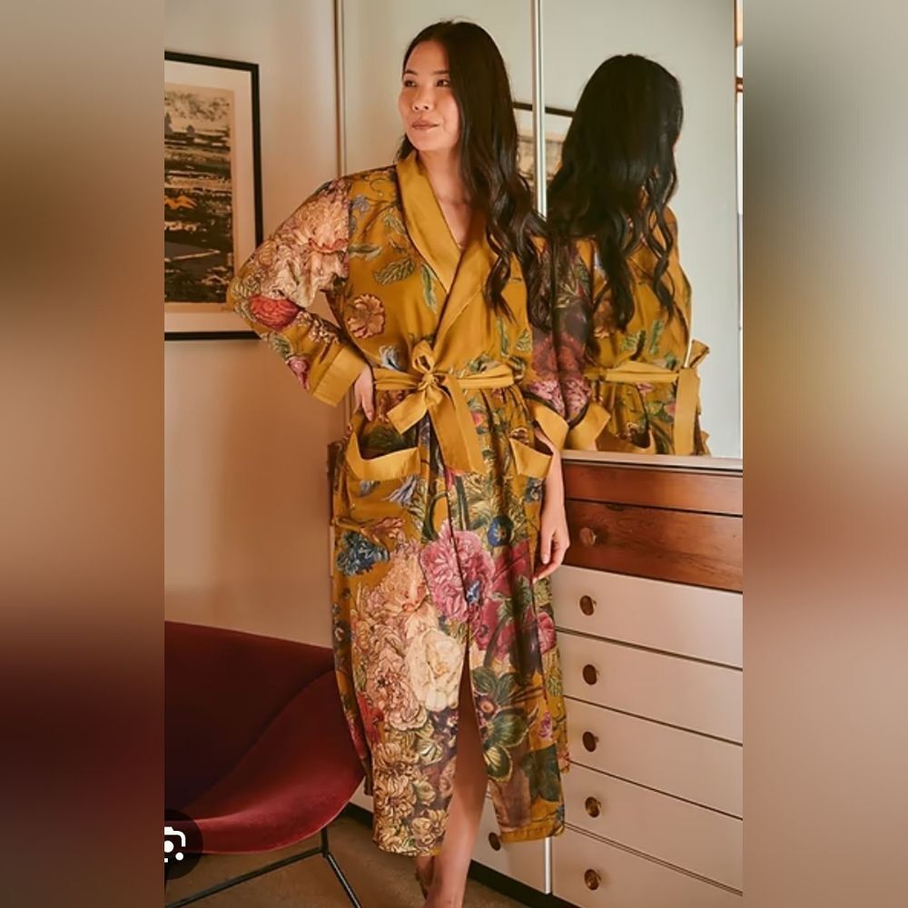 Primula Gold Dressing Gown Robe from One Hundred Stars NO SASH NWT